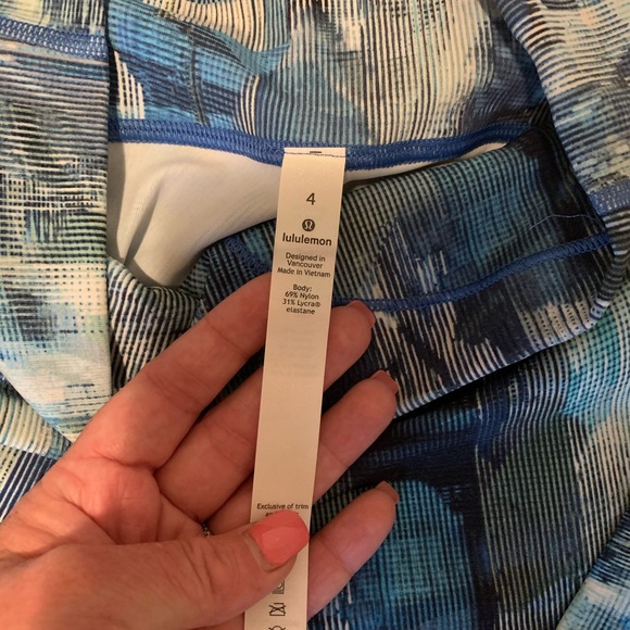 Lululemon Wonder under High size 4 - Picture 4 of 4